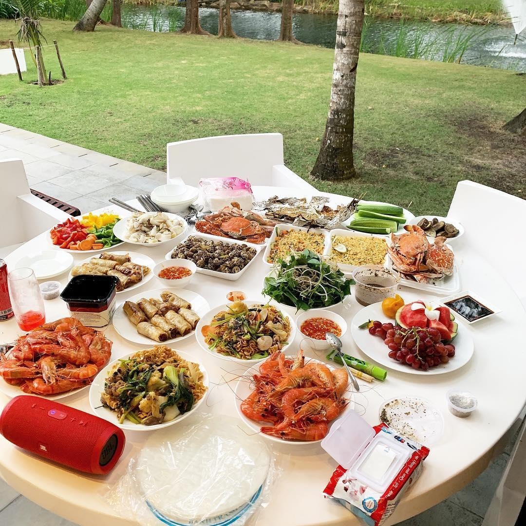 Những villa hồ bơi chất lừ bung xoã dịp lễ 2/9  ảnh 7 Nhung villa ho boi chat lu bung xoa dip le 2/9 anh 7