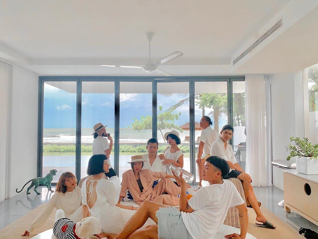 Những villa hồ bơi chất lừ bung xoã dịp lễ 2/9  ảnh 3 Nhung villa ho boi chat lu bung xoa dip le 2/9 anh 3