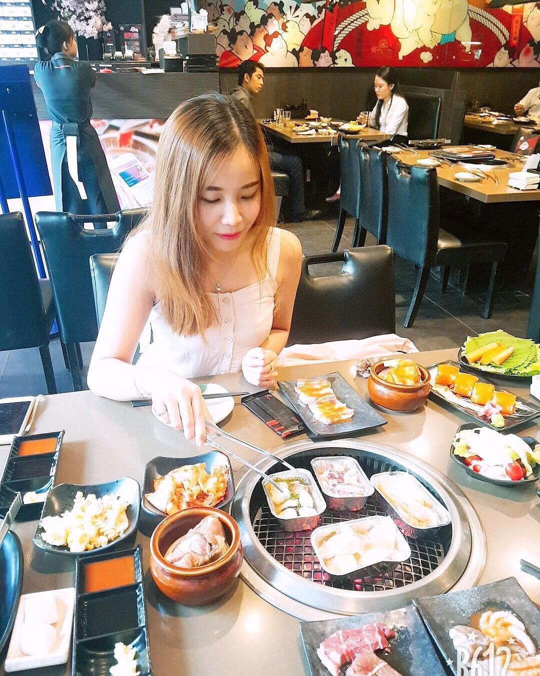 4 nha hang buffet nuong hap dan o TP.HCM anh 7