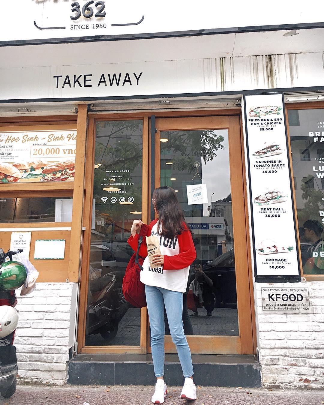 Tiệm bánh mì có view sống ảo như Hàn Quốc ở TP.HCM  ảnh 10 Tiem banh mi co view song ao nhu Han Quoc o TP.HCM anh 10