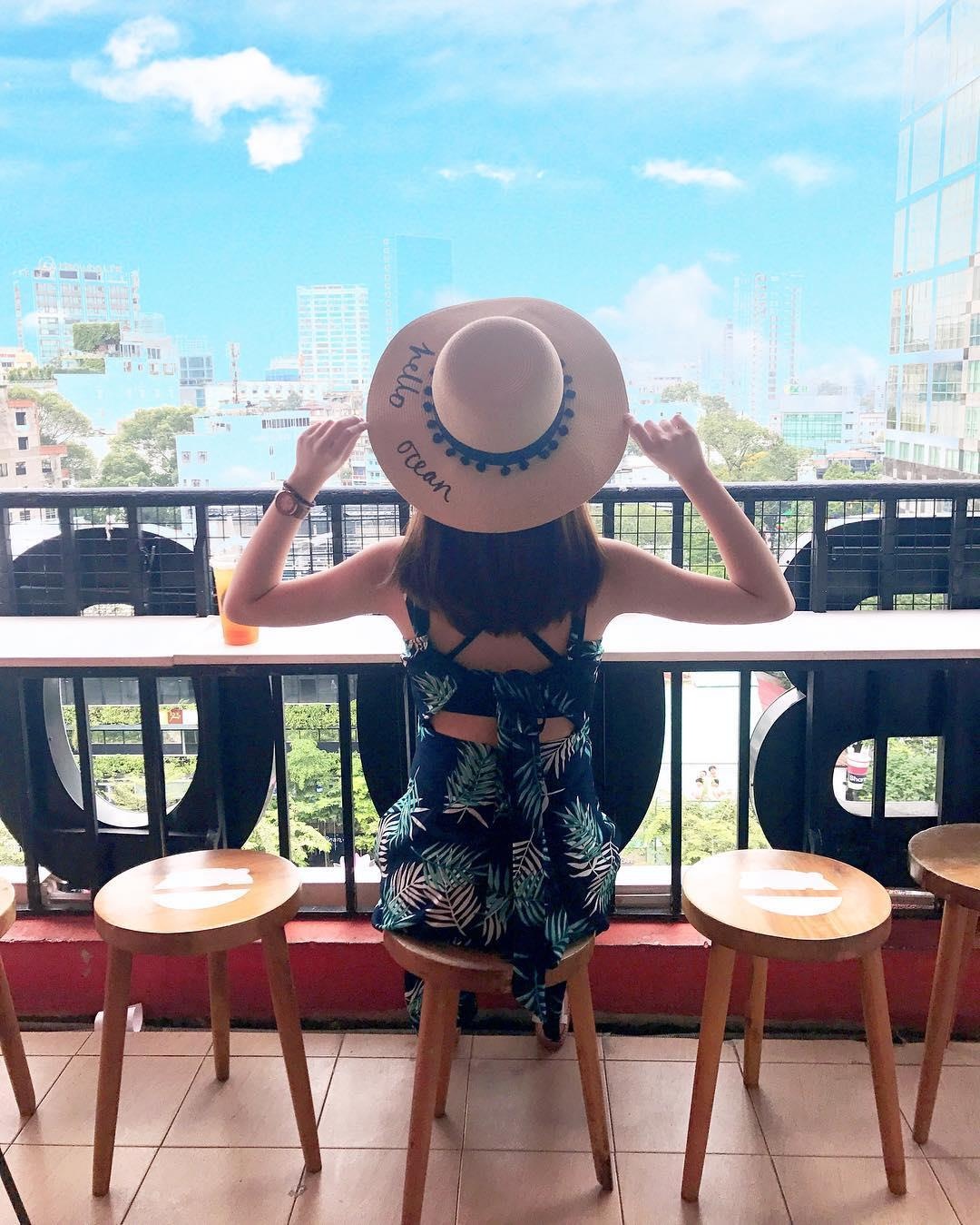 Nhung quan ca phe tren cao ngam pho di bo anh 16