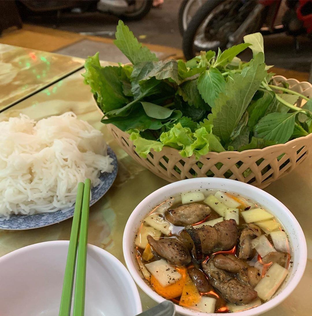 Truy lung 4 tiem bun cha Ha Noi noi tieng o TP.HCM anh 3