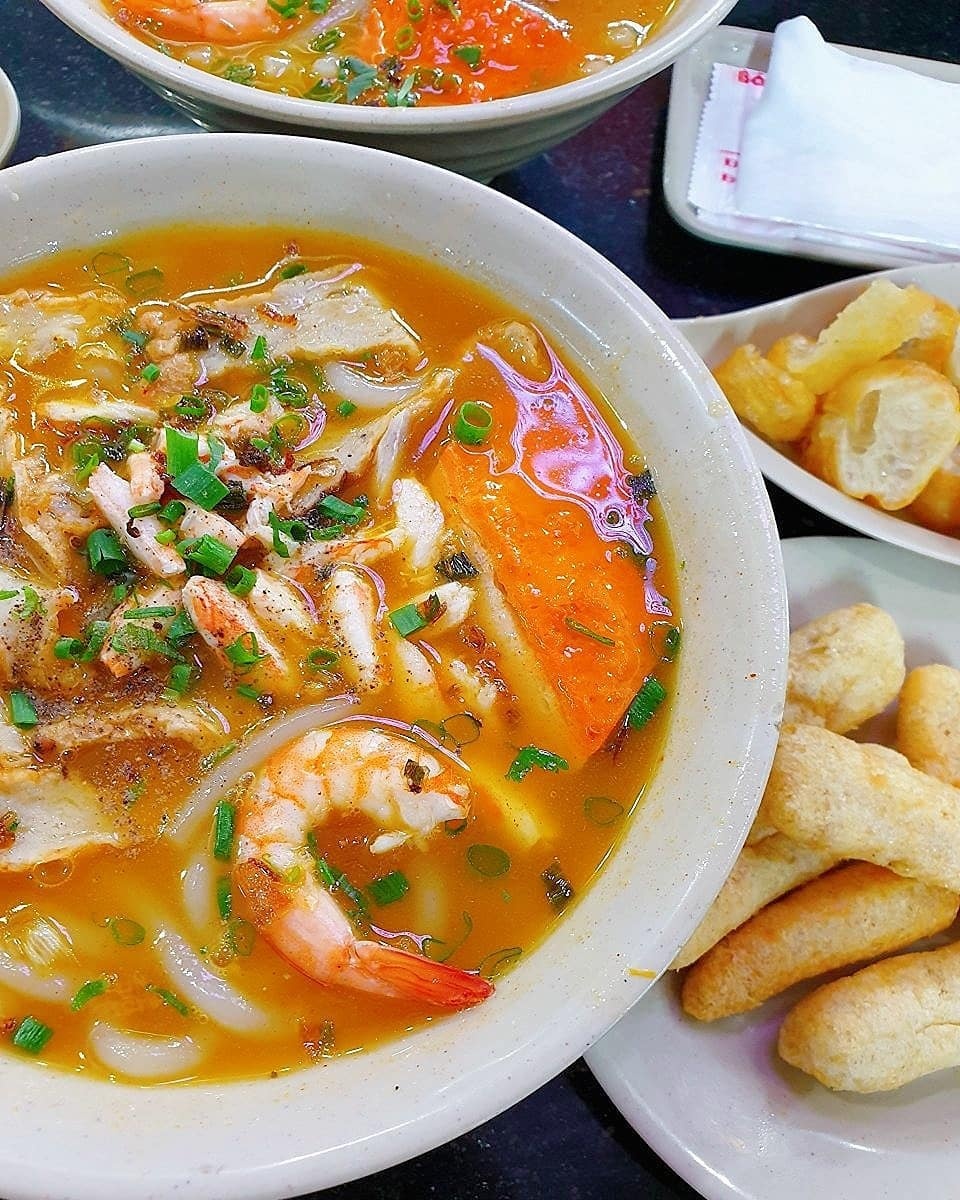 Những tiệm bánh canh cua ngon ở TP.HCM ảnh 5 Nhung tiem banh canh cua ngon o TP.HCM anh 5