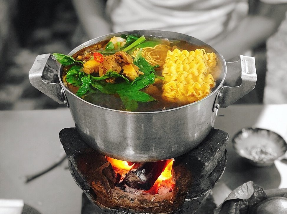 Tan ca ru hoi ban nham nhi lau bo tai 5 dia chi o TP.HCM hinh anh