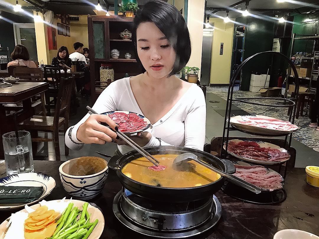 Thưởng thức bò thả ga tại 4 nhà hàng ở TP.HCM ảnh 2 Thuong thuc bo tha ga tai 4 nha hang o TP.HCM anh 2