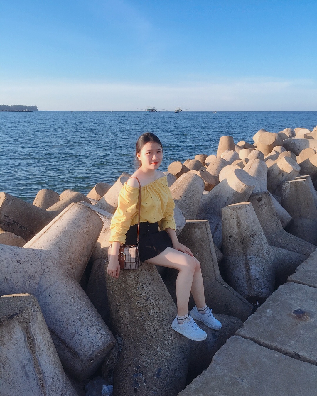 Biển Cửa Tùng ở Quảng Trị đẹp hoang sơ thu hút tín đồ du lịch ảnh 2 Bien Cua Tung o Quang Tri dep hoang so thu hut tin do du lich anh 2