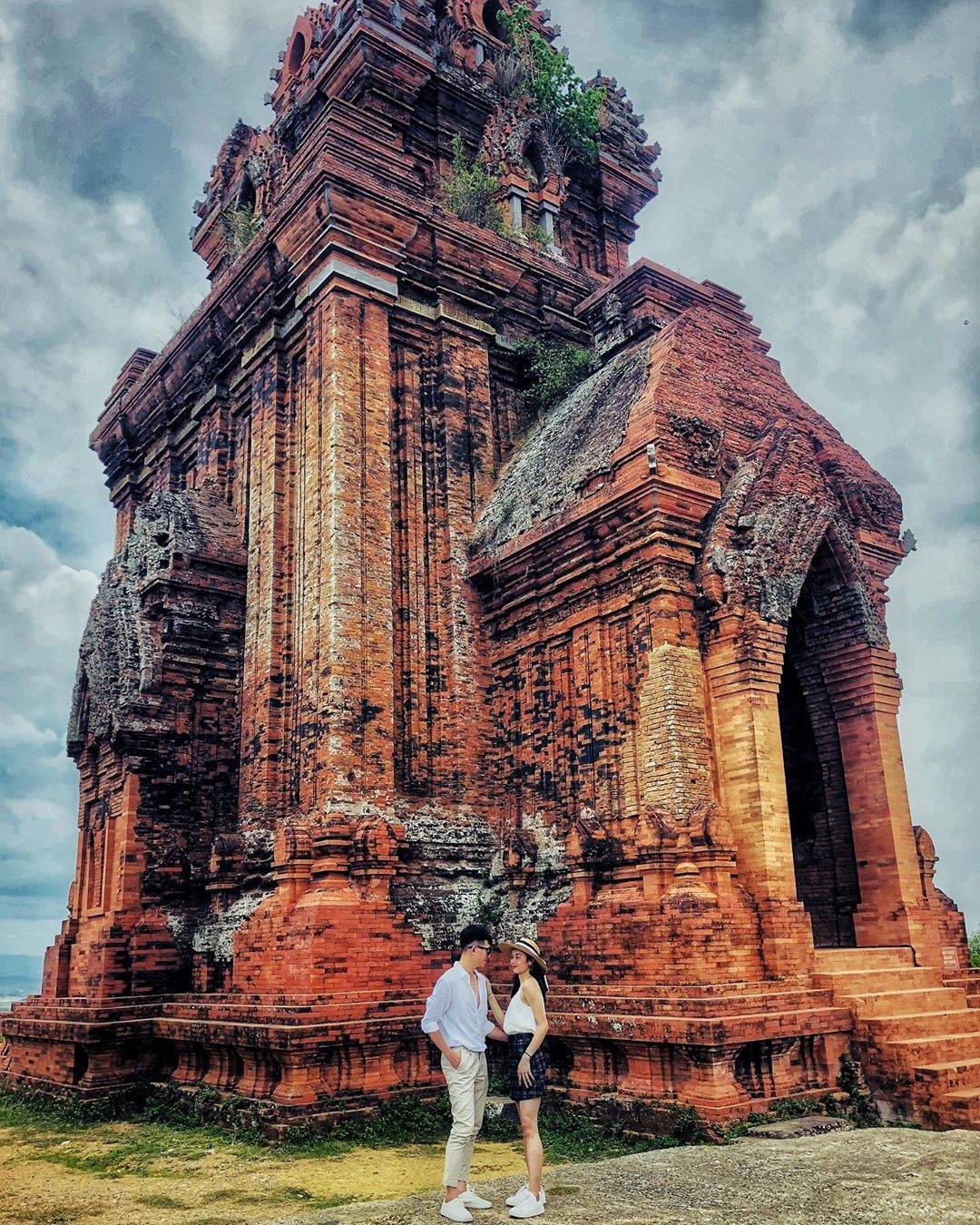 Tháp Bánh Ít ở Bình Định thu hút giới trẻ check-in ảnh 8 Thap Banh It o Binh Dinh thu hut gioi tre check-in anh 8