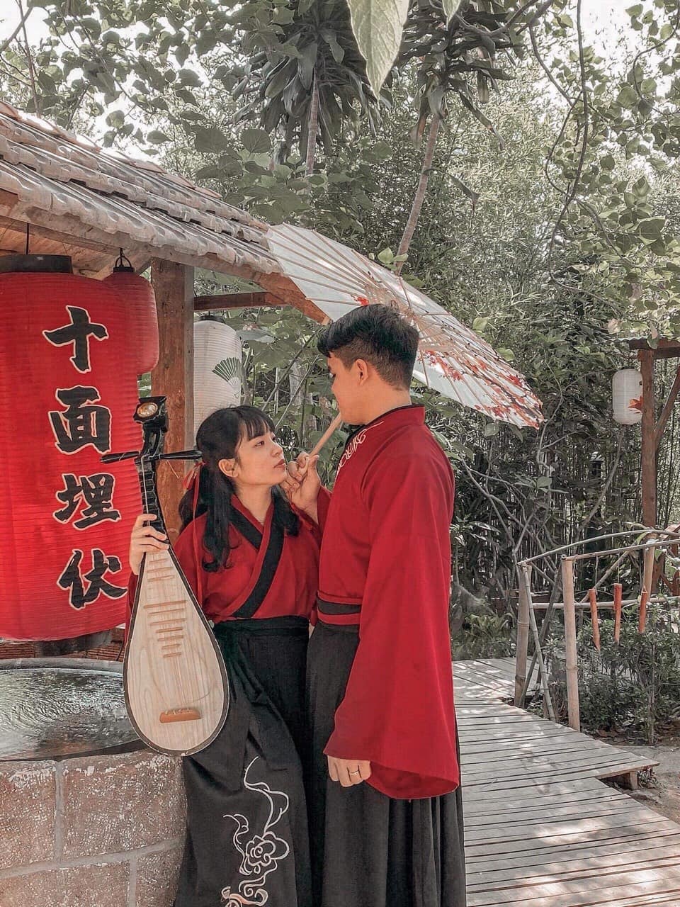 Phim trường cổ trang ở Đà Lạt hút giới trẻ ảnh 7 Phim truong co trang o Da Lat hut gioi tre anh 7