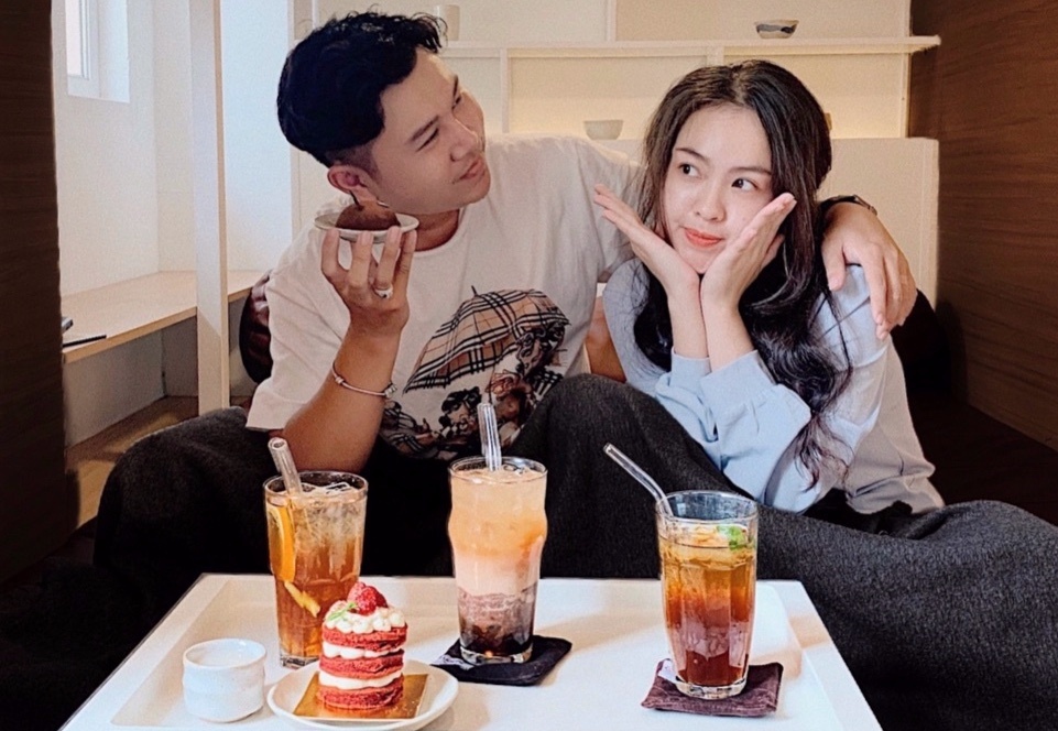 3 quan ca phe giuong nam hut gioi tre o TP.HCM hinh anh