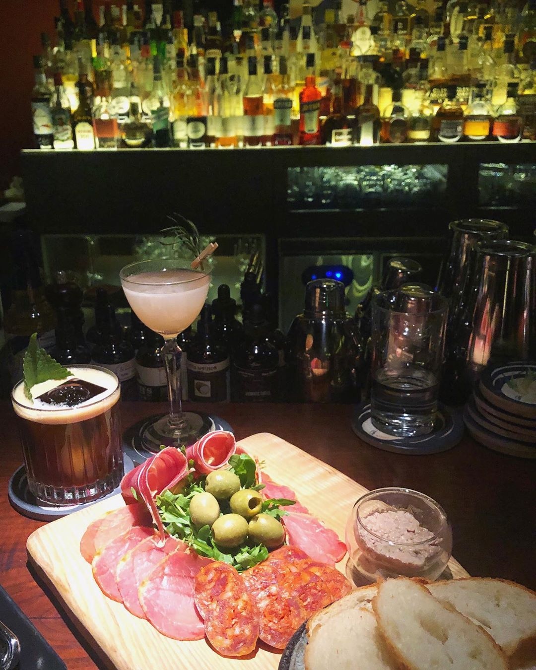 Những địa điểm chill phết buổi tối ở TP.HCM ảnh 3 Nhung dia diem chill phet buoi toi o TP.HCM anh 3