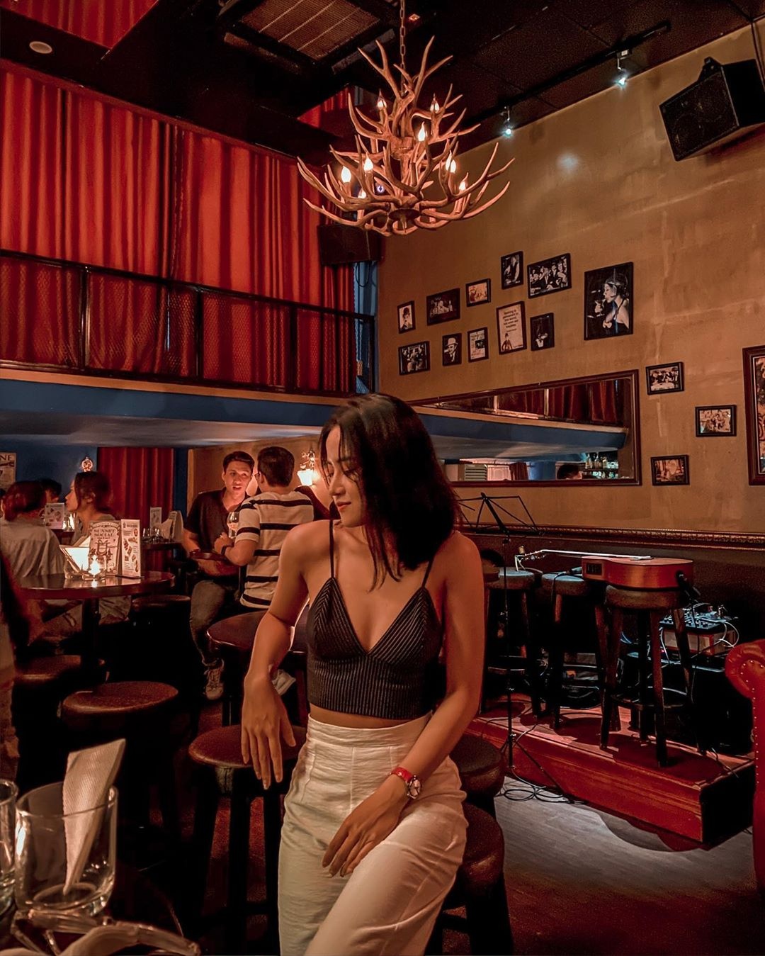 Những địa điểm chill phết buổi tối ở TP.HCM ảnh 12 Nhung dia diem chill phet buoi toi o TP.HCM anh 12