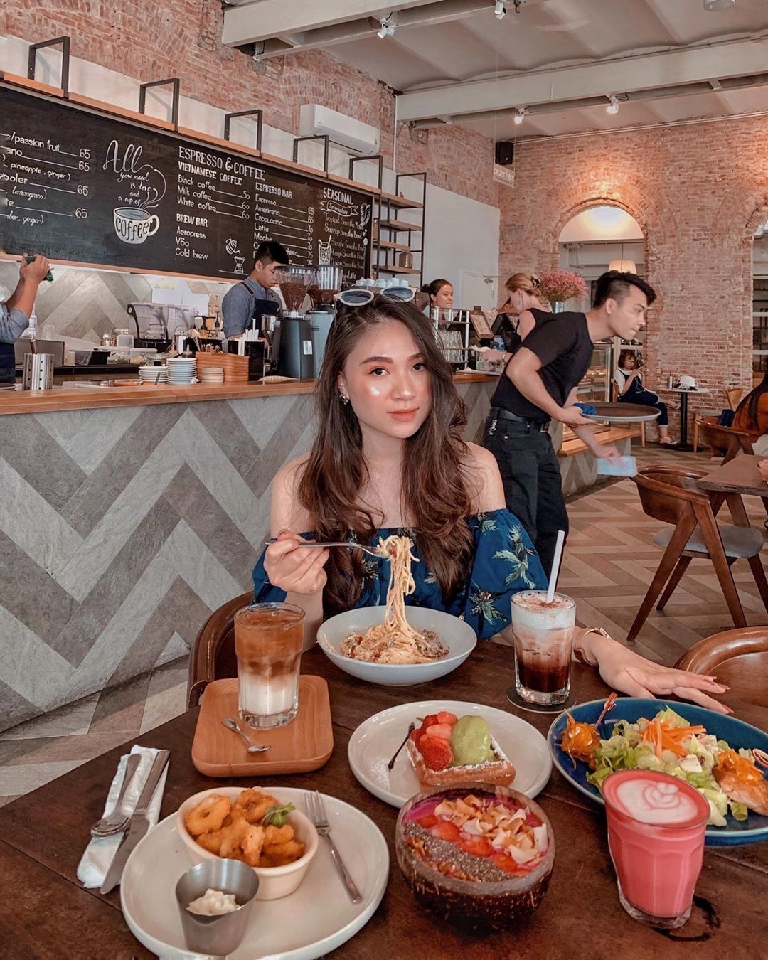 Nhung quan ca phe phuc vu do an o TP.HCM anh 2