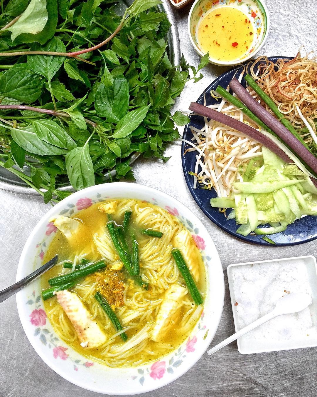 Những quán bún cá ngon ở TP.HCM  ảnh 5 Nhung quan bun ca ngon o TP.HCM anh 5