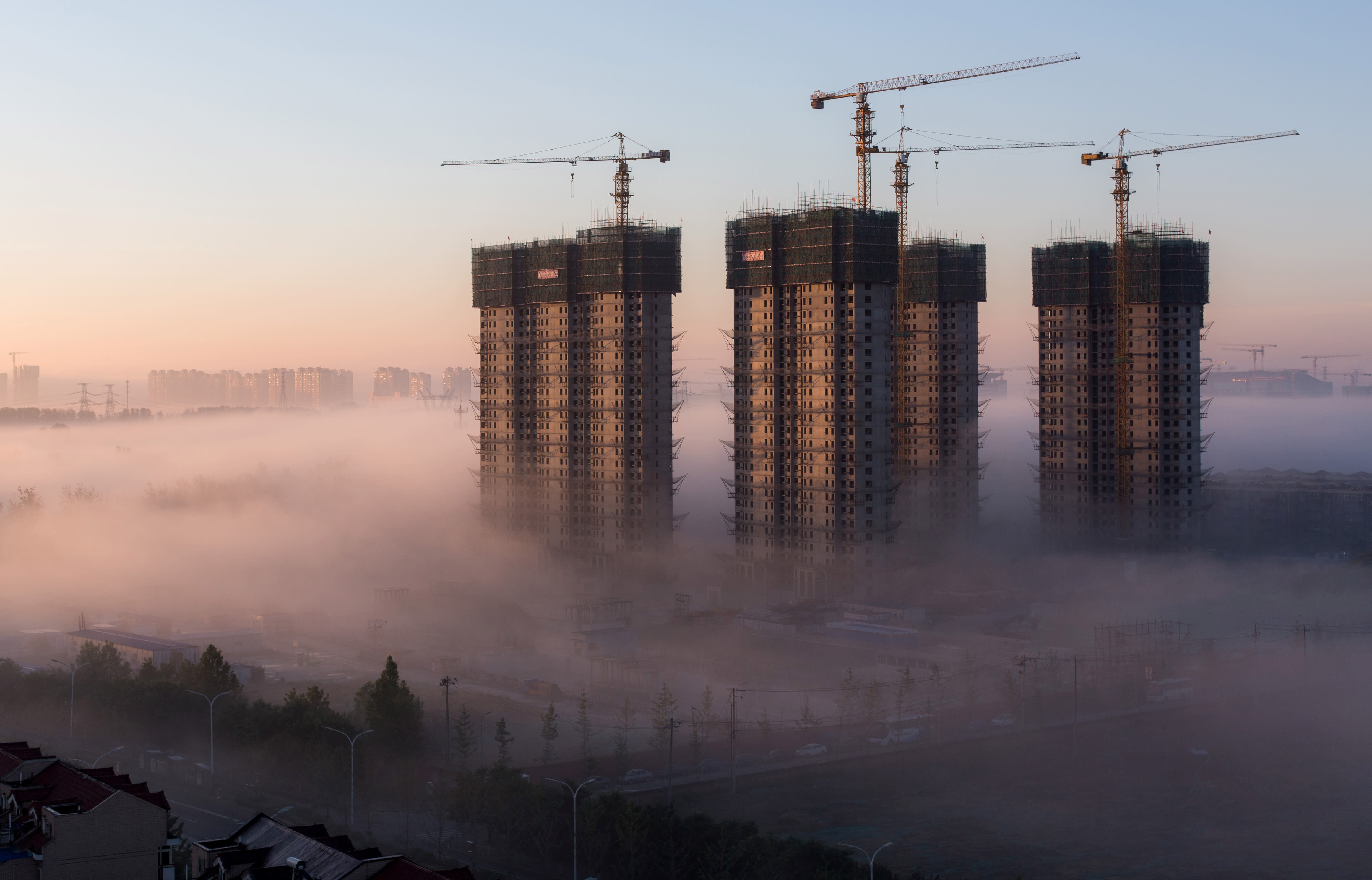 Cuoc chien no nan cua Trung Quoc va nhung rui ro tiem an hinh anh