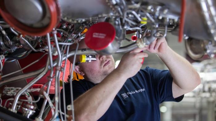 cat giam viec lam,  rolls-royce anh 1