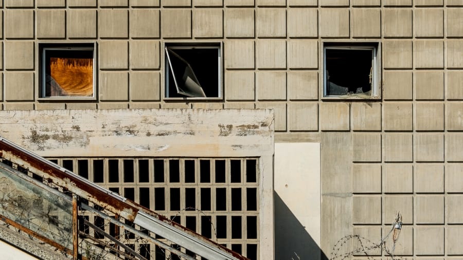 Nicosia, san bay quoc te, bi bo hoang anh 3