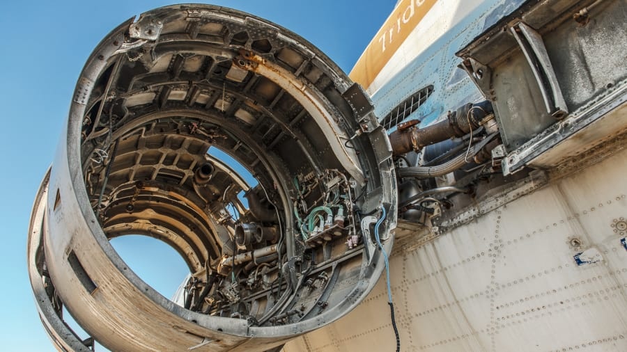 Nicosia, san bay quoc te, bi bo hoang anh 8