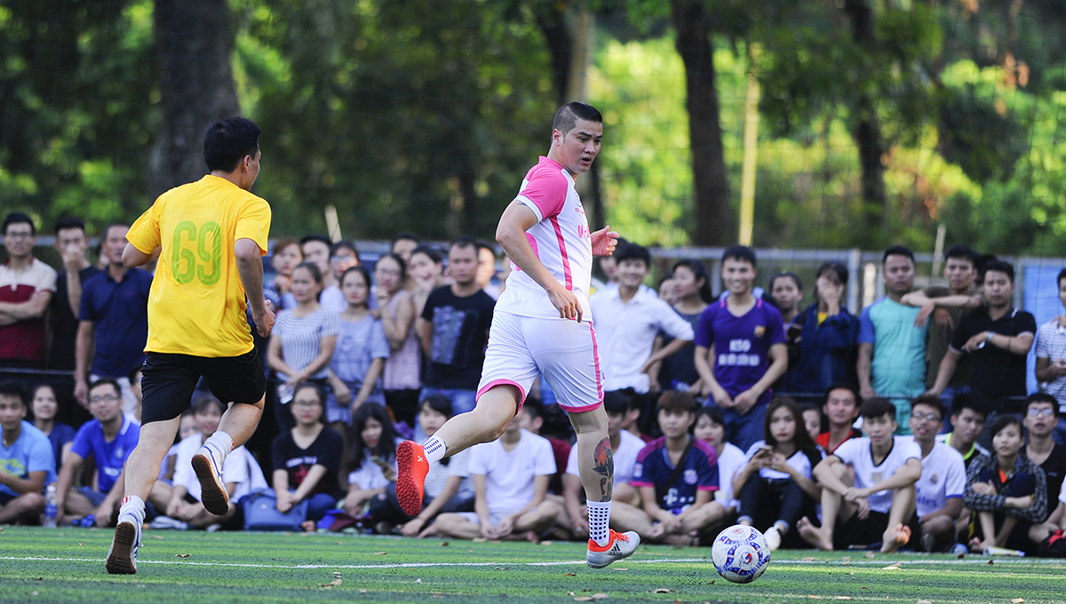 nguoi phan xu,  phan hai,  phan quan,  phan huong,  vstars club anh 12