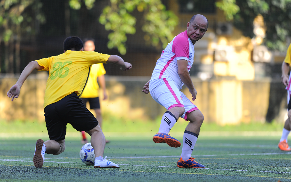 nguoi phan xu,  phan hai,  phan quan,  phan huong,  vstars club anh 8