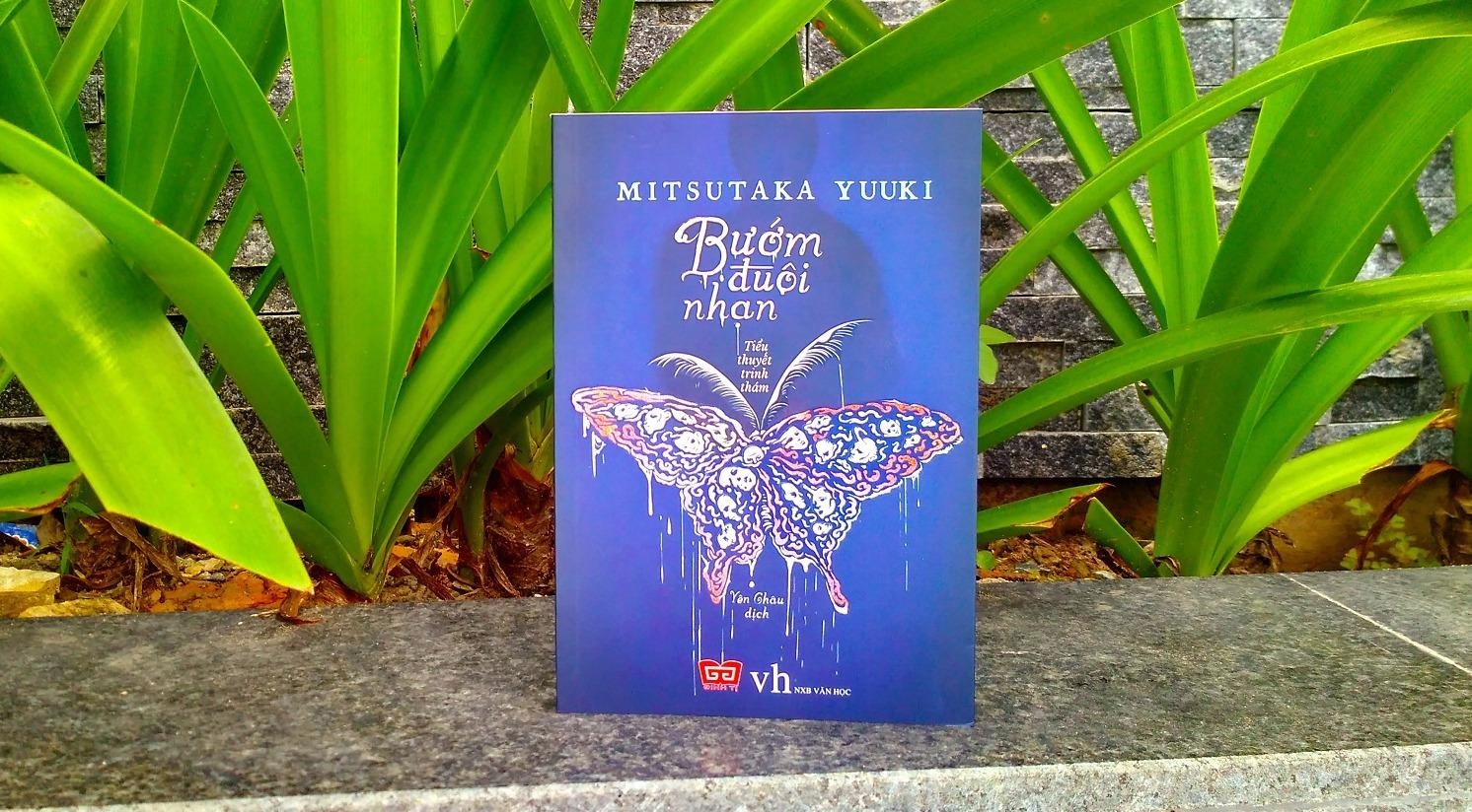 ‘Buom duoi nhan’ - cuon tieu thuyet khong ngung deo duoi tuong lai hinh anh