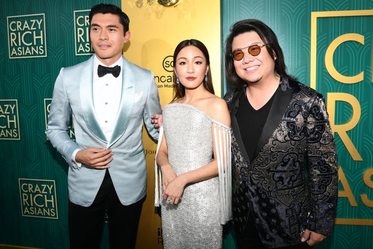 sách Crazy Rich Asians ảnh 2 sach Crazy Rich Asians anh 2