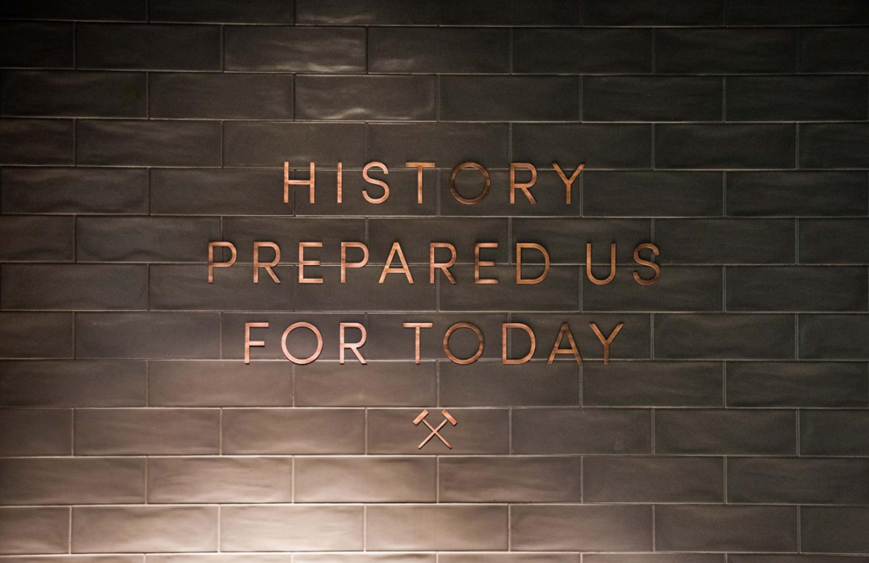 san nha moi tuyet dep cua West Ham anh 9