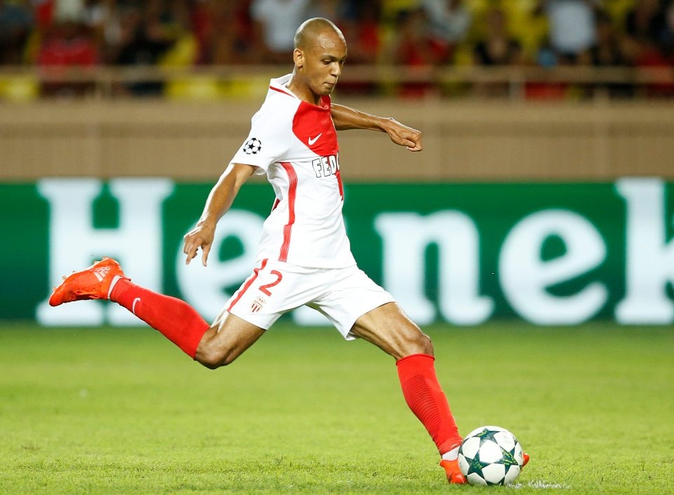 Fabinho den MU anh 2