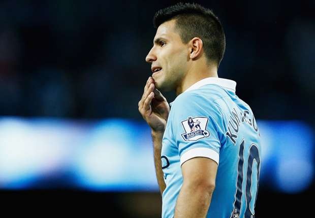 Aguero co the lo hen tran derby Manchester vi an treo gio hinh anh