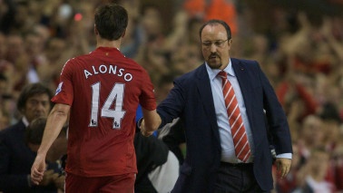 Benitez va Liverpool ban Xabi Alonso vi tien hinh anh