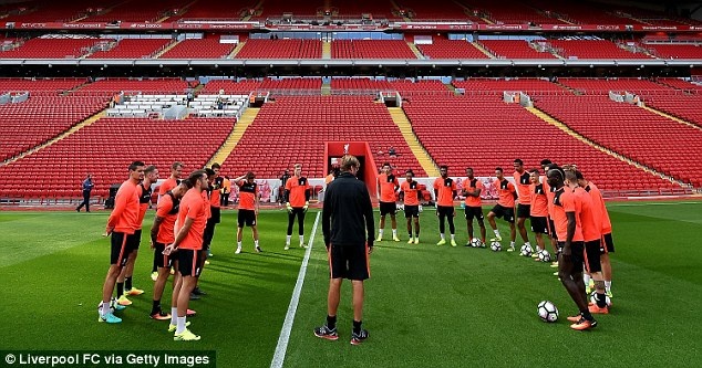 liverpool nang cap san anfield anh 7