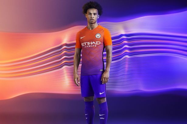man city ra mắt áo đấu mới ảnh 8 man city ra mat ao dau moi anh 8