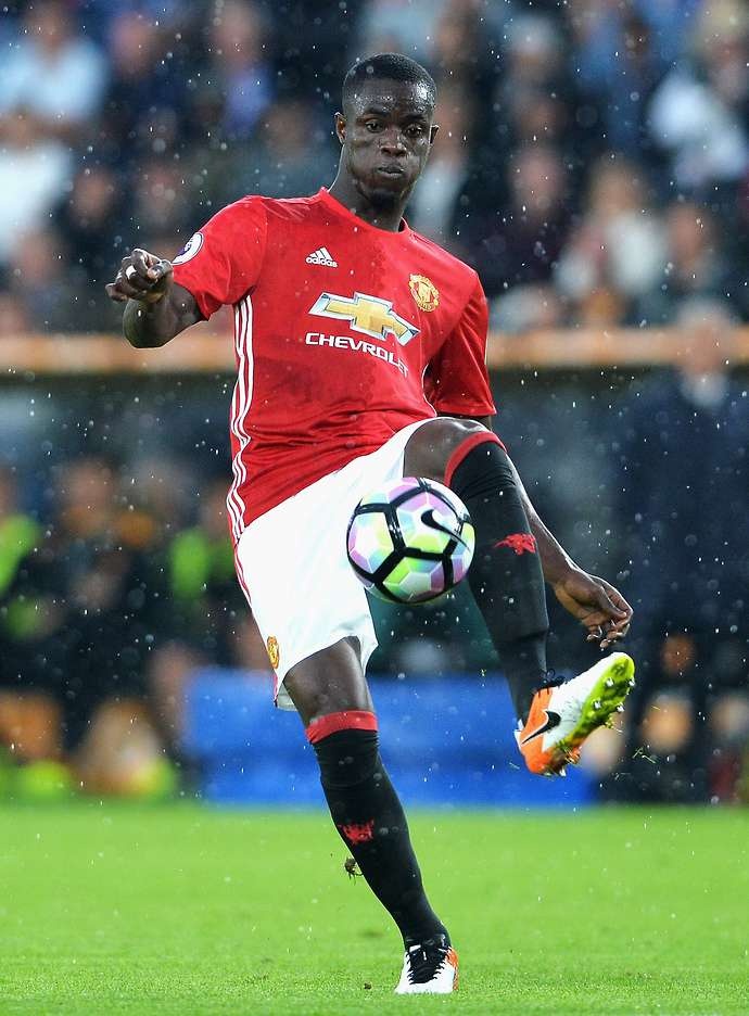 Vidic hanh phuc vi duoc so sanh voi Eric Baily anh 1