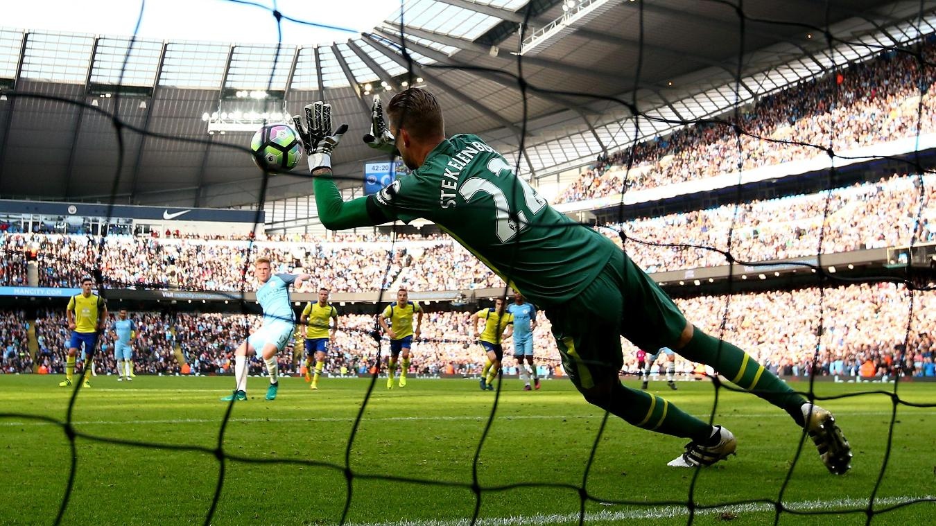 20 khoanh khac an tuong nhat vong 8 giai Ngoai hang Anh hinh anh