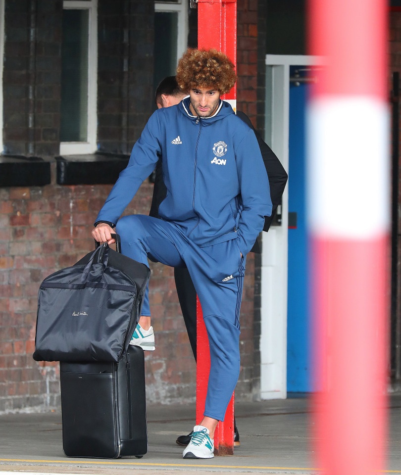 rooney khong duoc mourinho tin dung anh 8