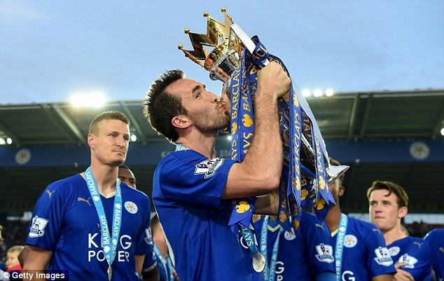 Sao Leicester muon duoc hon giay Eden Hazard hinh anh