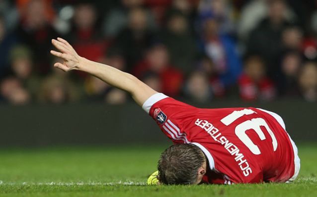 Mourinho tram 8 cau thu anh 4