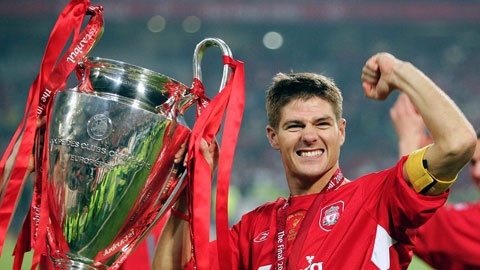 Nhung not thang tram trong su nghiep cua Steven Gerrard hinh anh
