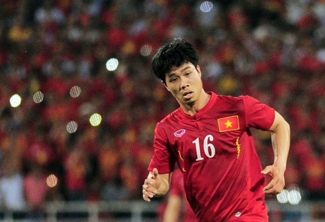 ‘Bai tay’ Cong Phuong lieu co co hoi truoc Malaysia? hinh anh