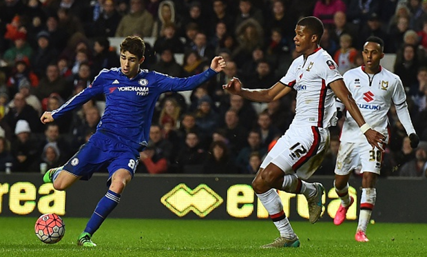 ban thang dep cua oscar cho chelsea anh 10