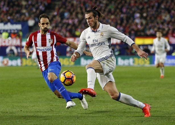 doi hinh sieu khung mu mua hut anh 10