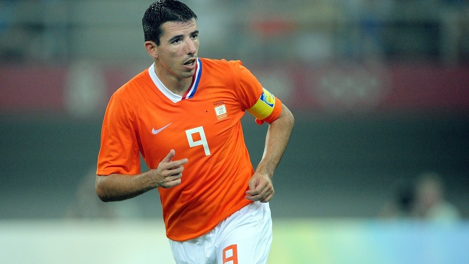 tien dao ghi ban it hon ramos anh 8