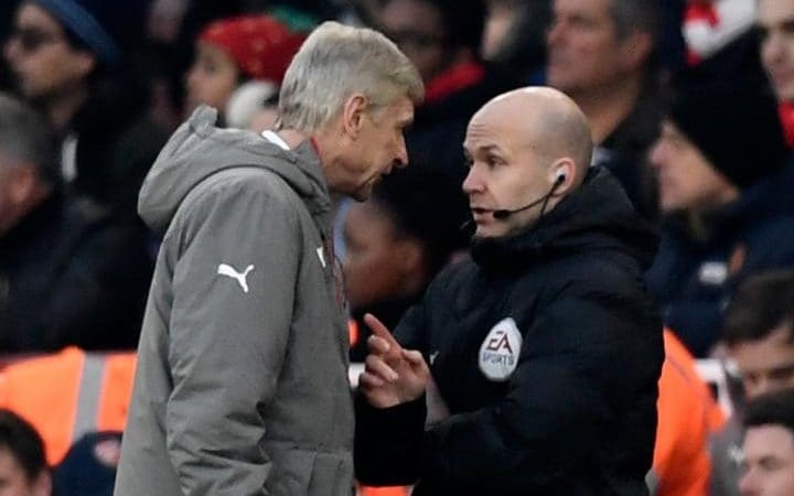 wenger bị cấm chỉ đạo trận chelsea ảnh 1 wenger bi cam chi dao tran chelsea anh 1