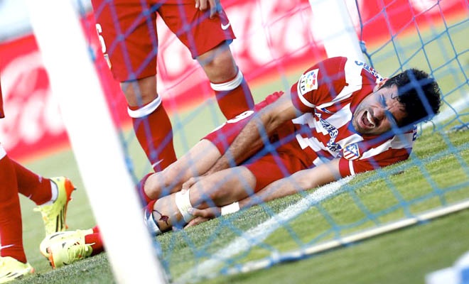 chan thuong ki quai trong bong da anh 1