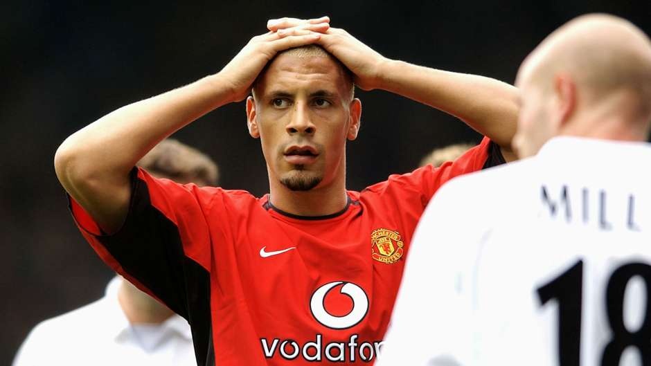 chan thuong ki quai trong bong da anh 2