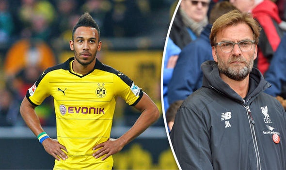 Liverpool chi dam mua Aubameyang hinh anh