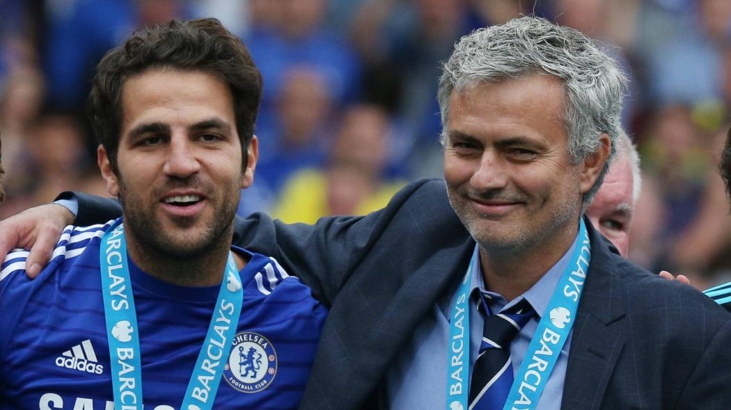 Chuyen nhuong: Man Utd pha dam AC Milan vu Fabregas hinh anh