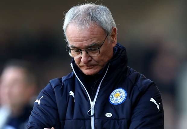 Sao Leicester len tieng ve tin don dam sau lung Ranieri hinh anh