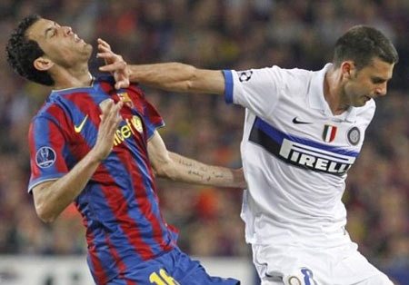 tran dau co mui cua barca anh 4