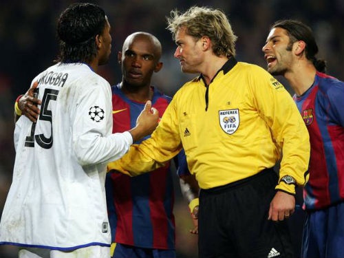 tran dau co mui cua barca anh 1