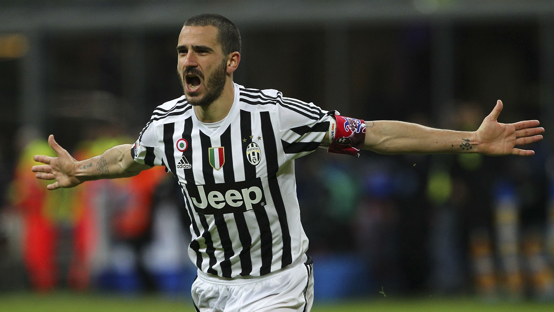Chuyen nhuong: Man City 'pha ket' don Bonucci, Everton ngang duong MU hinh anh